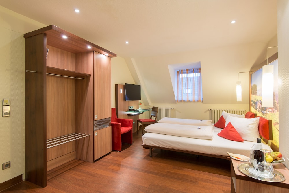 Stadthotel Freiburg 9/58