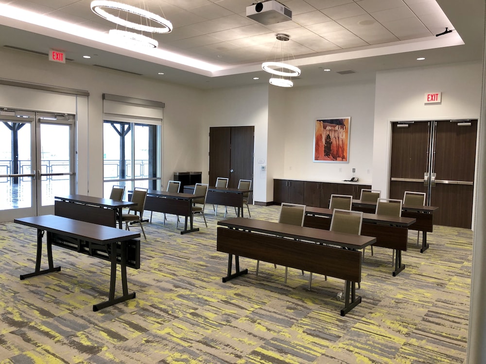 Hilton Garden Inn Lehi 35/62