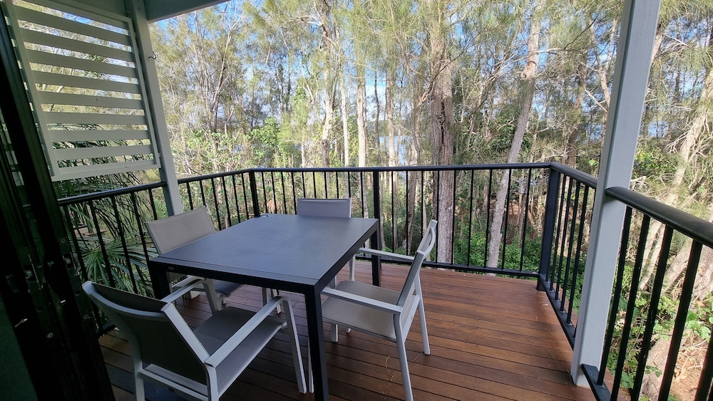 Noosa Lakes Resort 30/50
