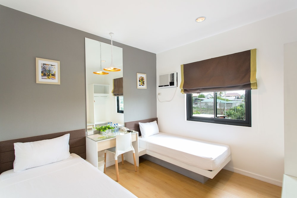 SUPERIOR, TWIN BEDS