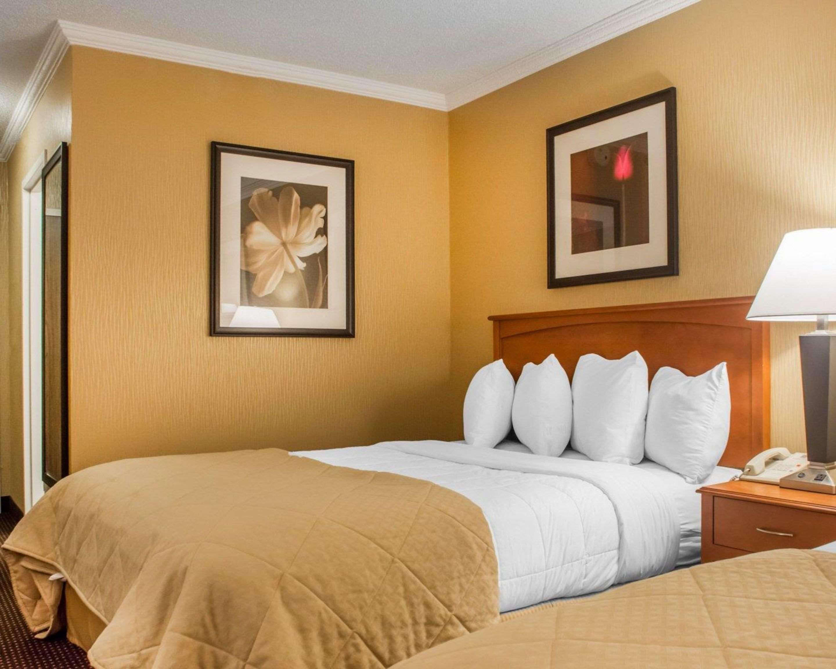 Hampton Inn Oswego 19/36