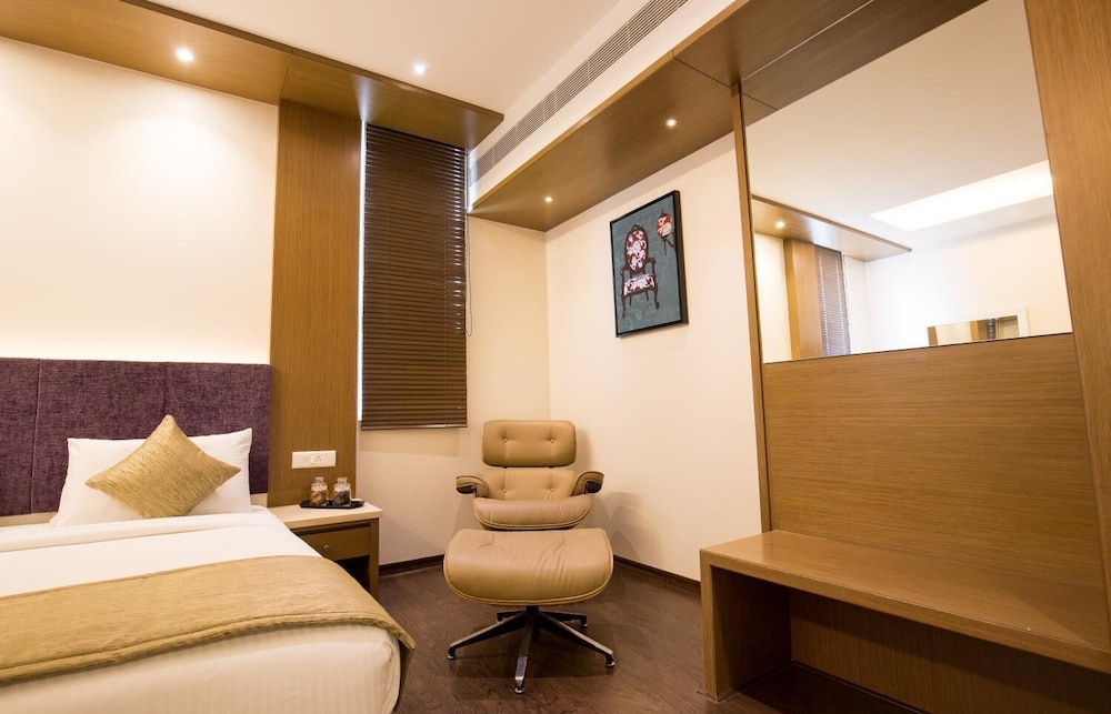 Hotel Kiscol Grands 10/40