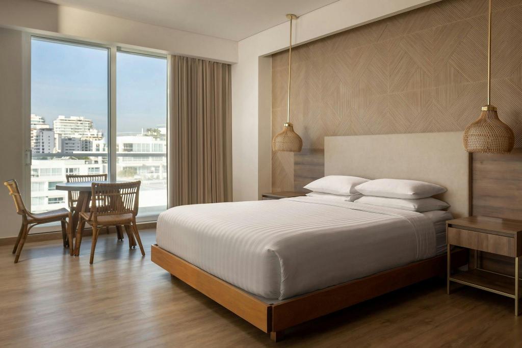 Junior Suite, King Bed, Ocean Front, Outdoor Jetted Tub, Balcony