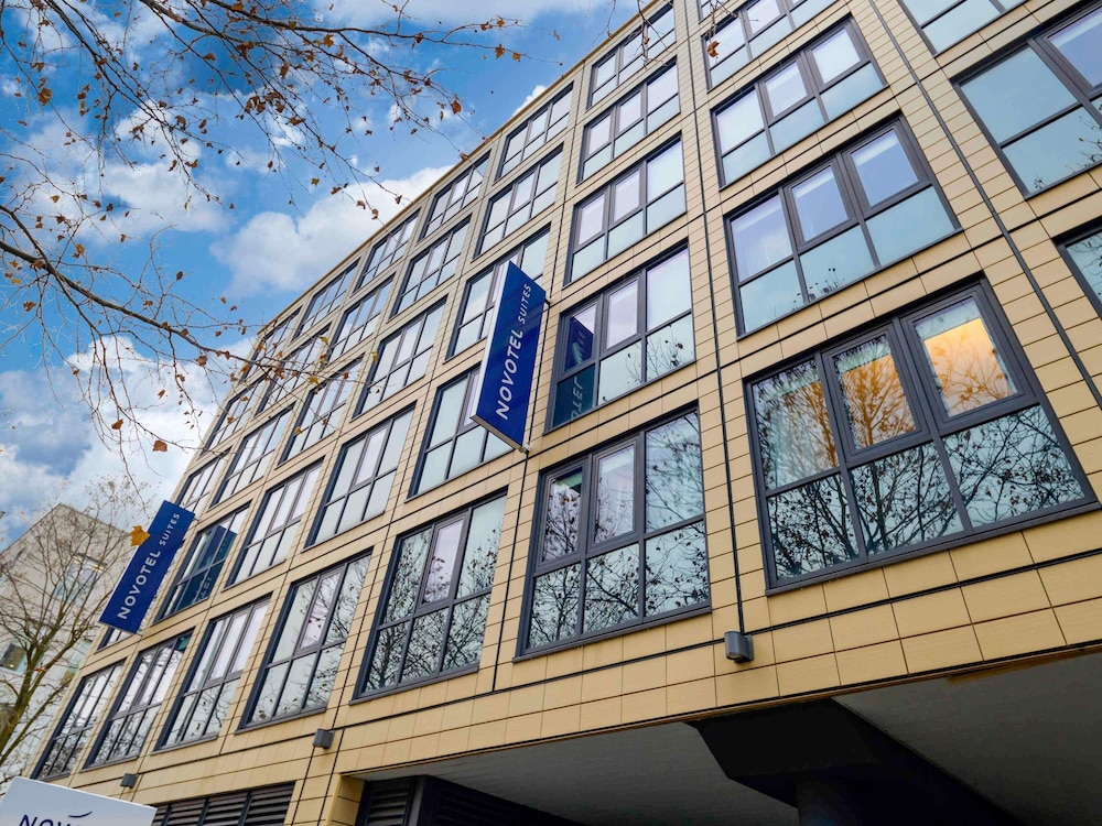 Novotel Suites Muenchen Parkstadt Schwabing in MUNICH