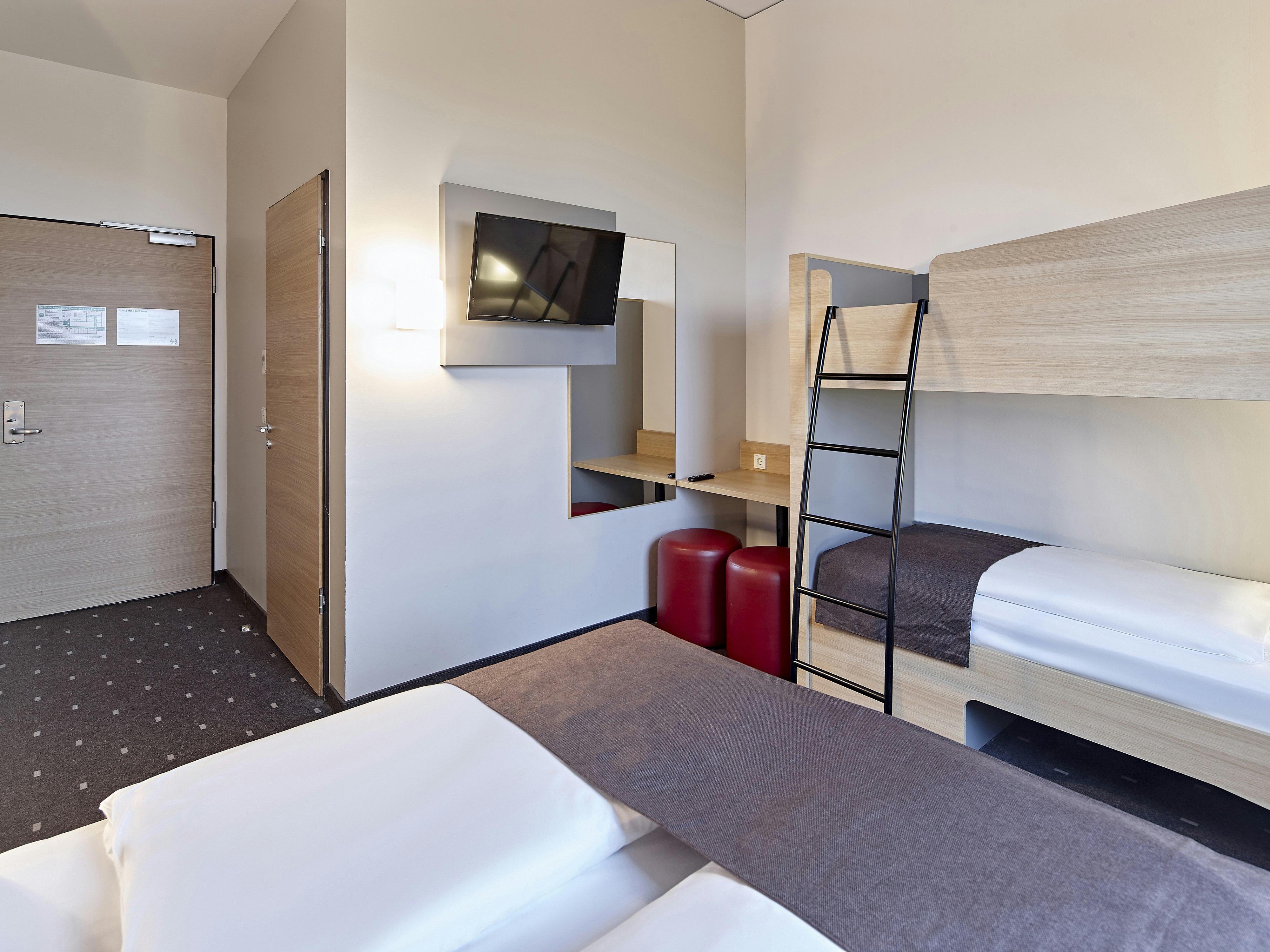 B&B Hotel Koln-Troisdorf 17/30