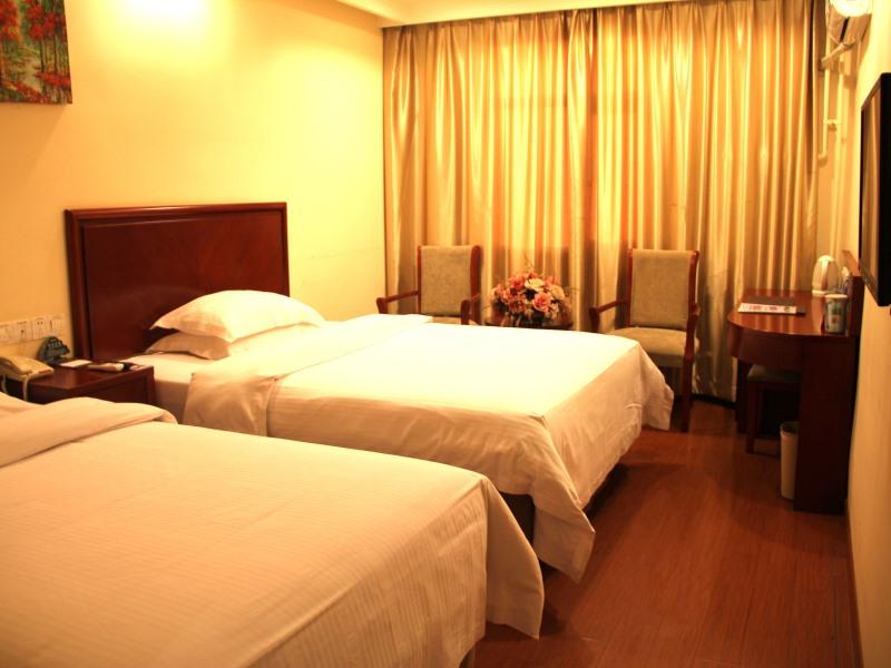 GreenTree Inn Beijing Beiqijia Litang Road Express Hotel 12/30