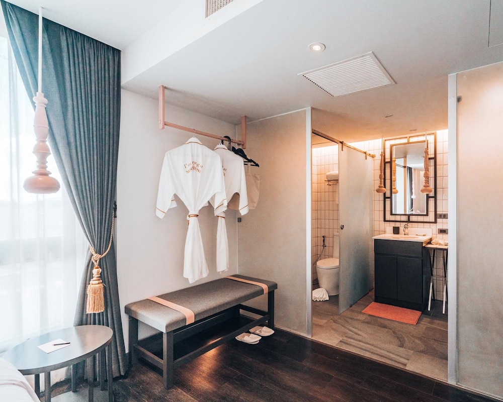 Sooknirund Hotel (SHA Extra Plus) 35/50