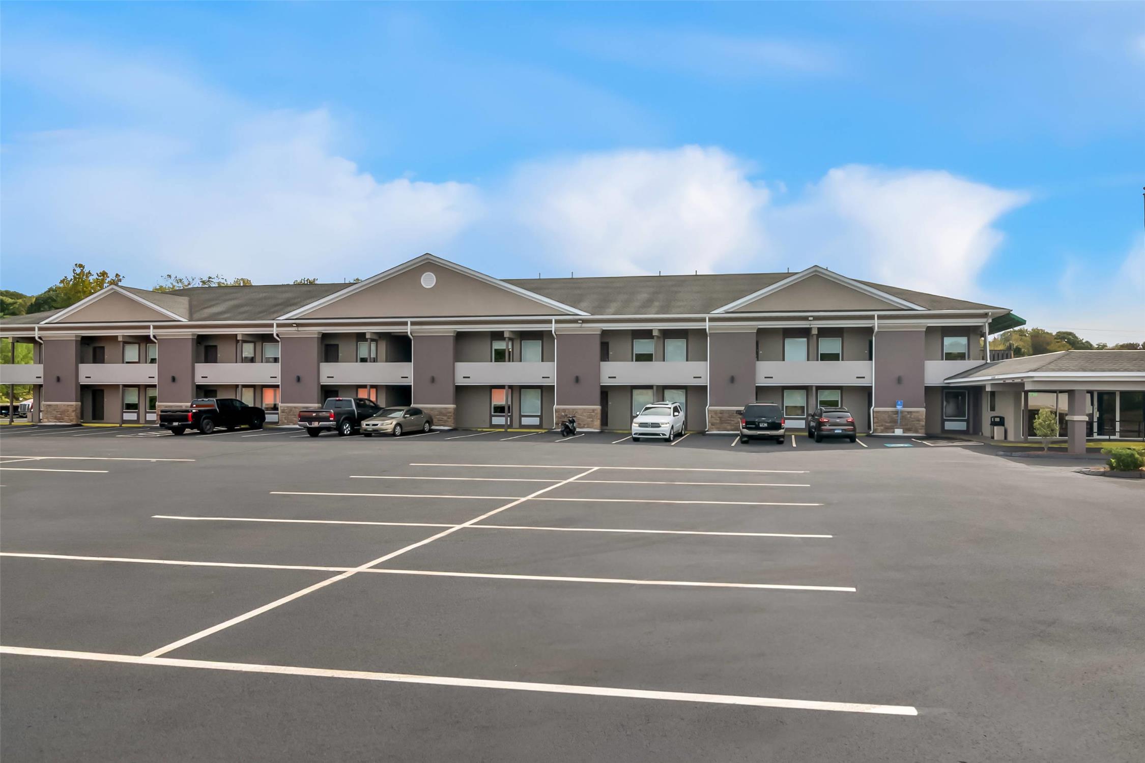 Quality Inn Waterbury 25/29