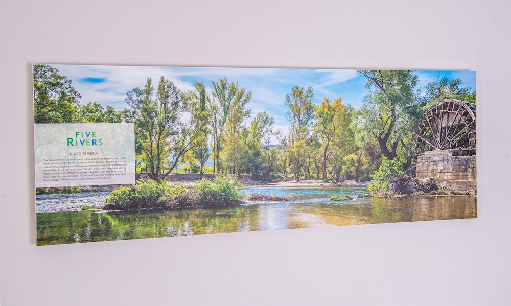 Five Rivers Rooms 40/49
