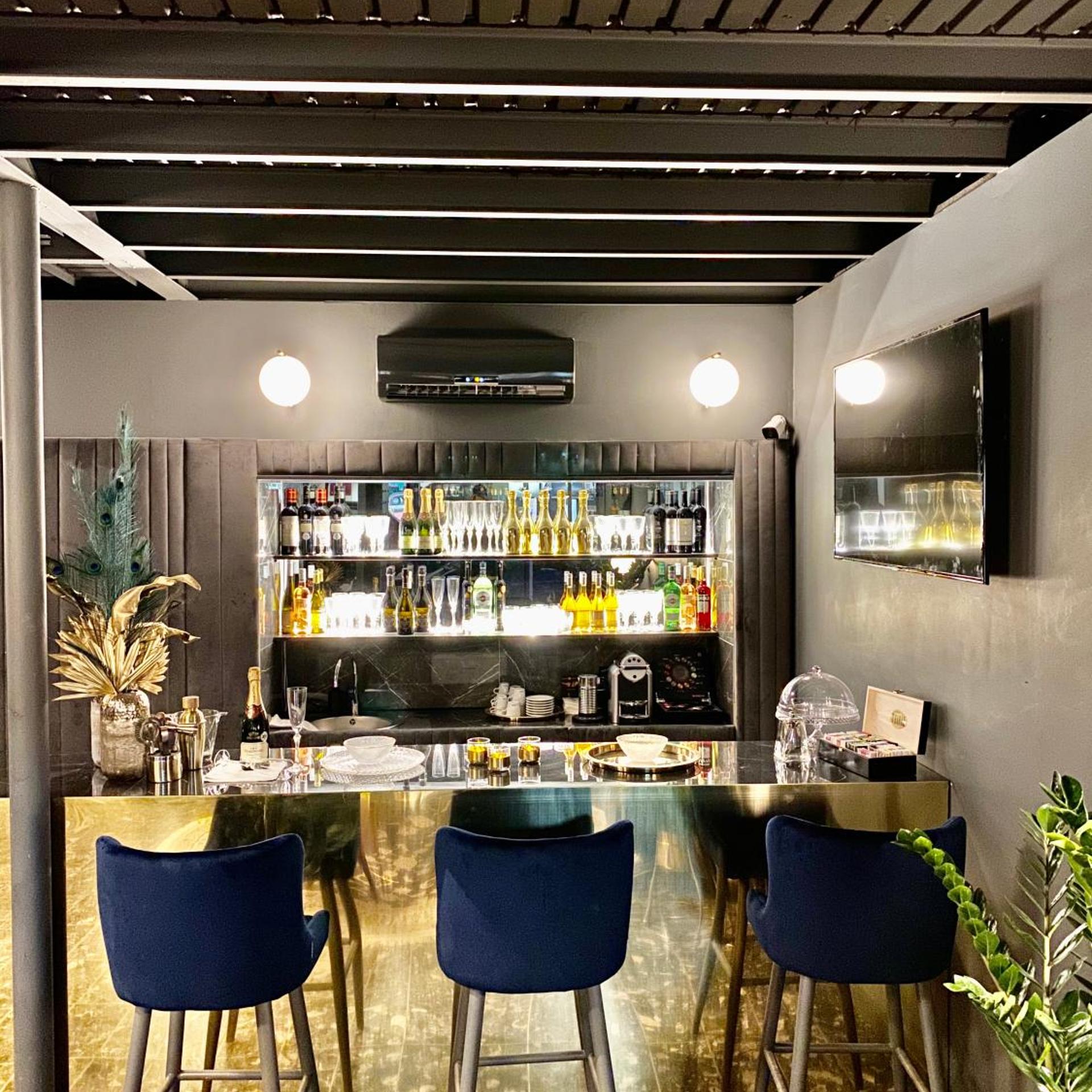 Noble Boutique Hotel - Adults Only 40/50