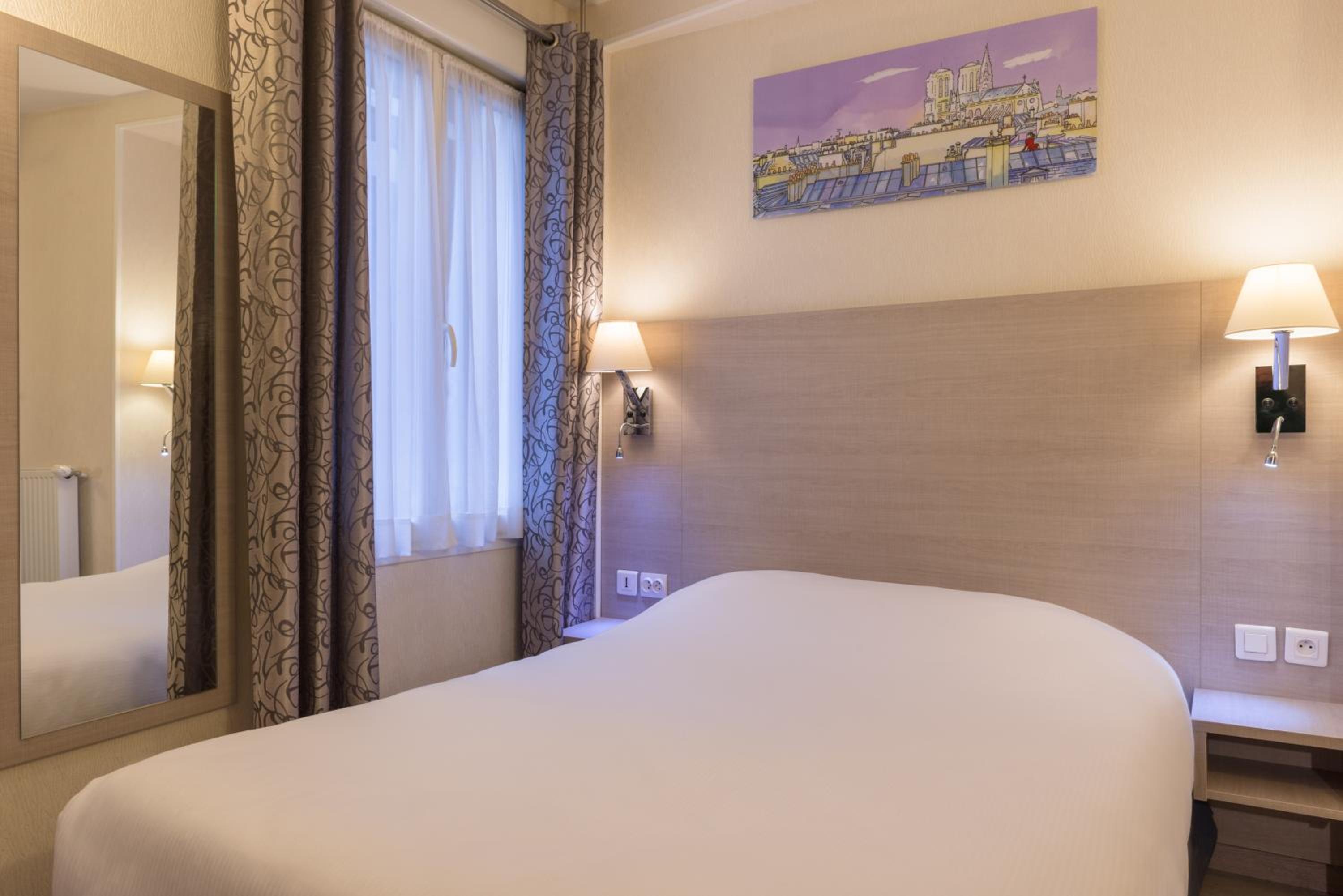 Louest Hotel 16/50