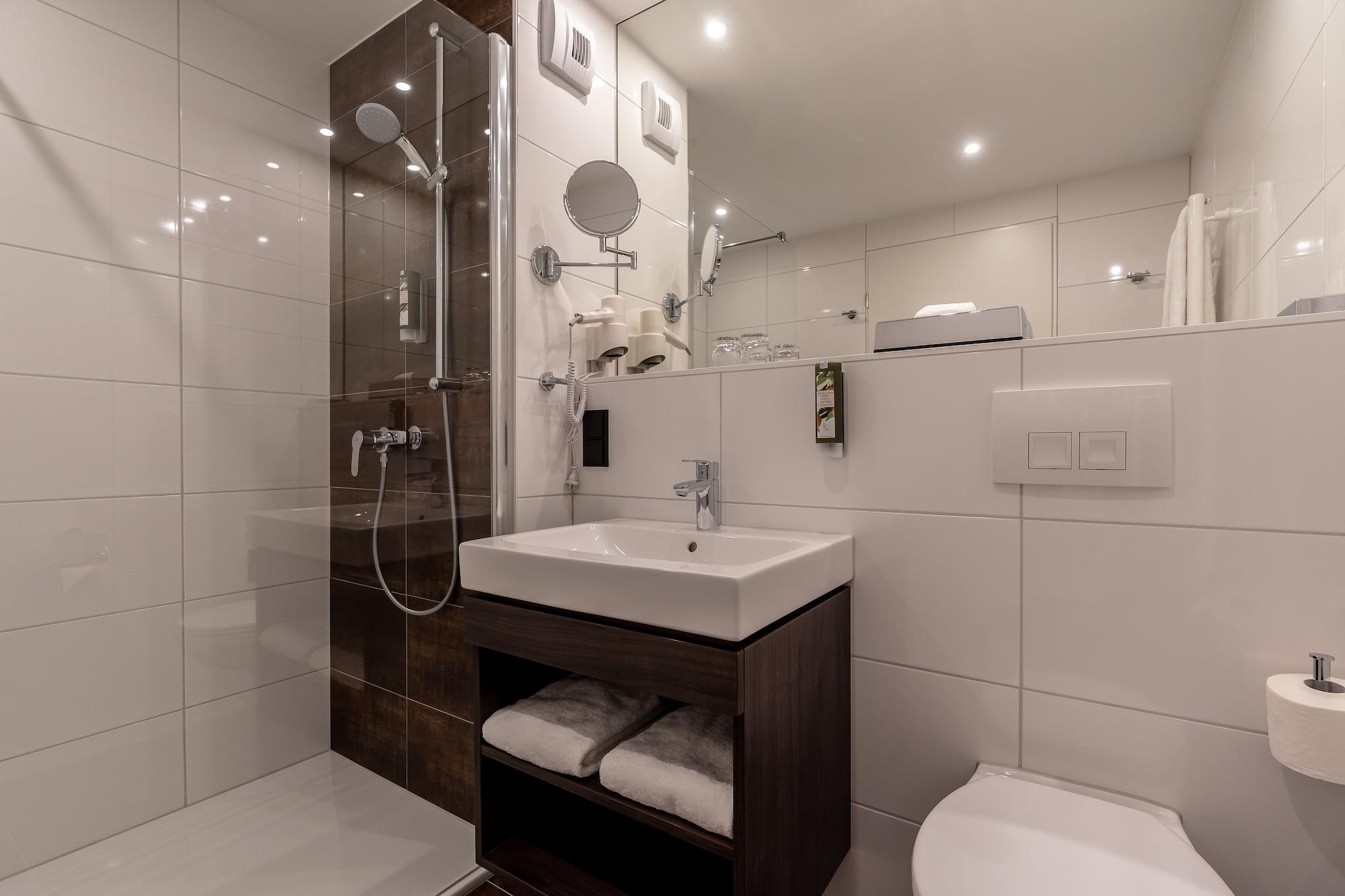 غرفة عائلية، Augsburg Hotel Sonnenhof 4/6