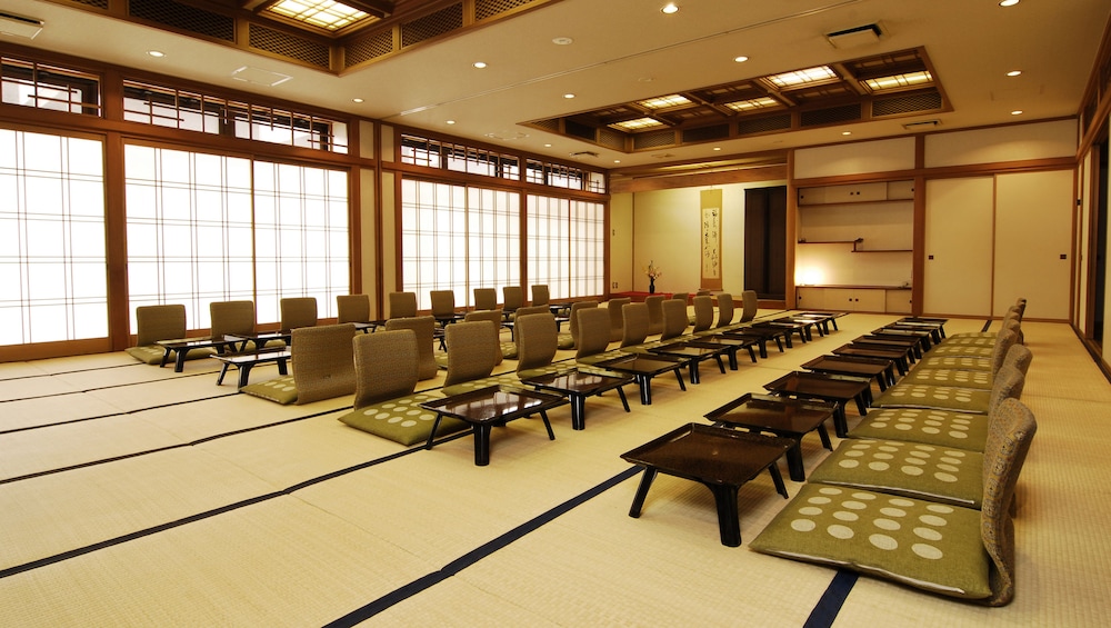 Kasugai View Hotel 42/45