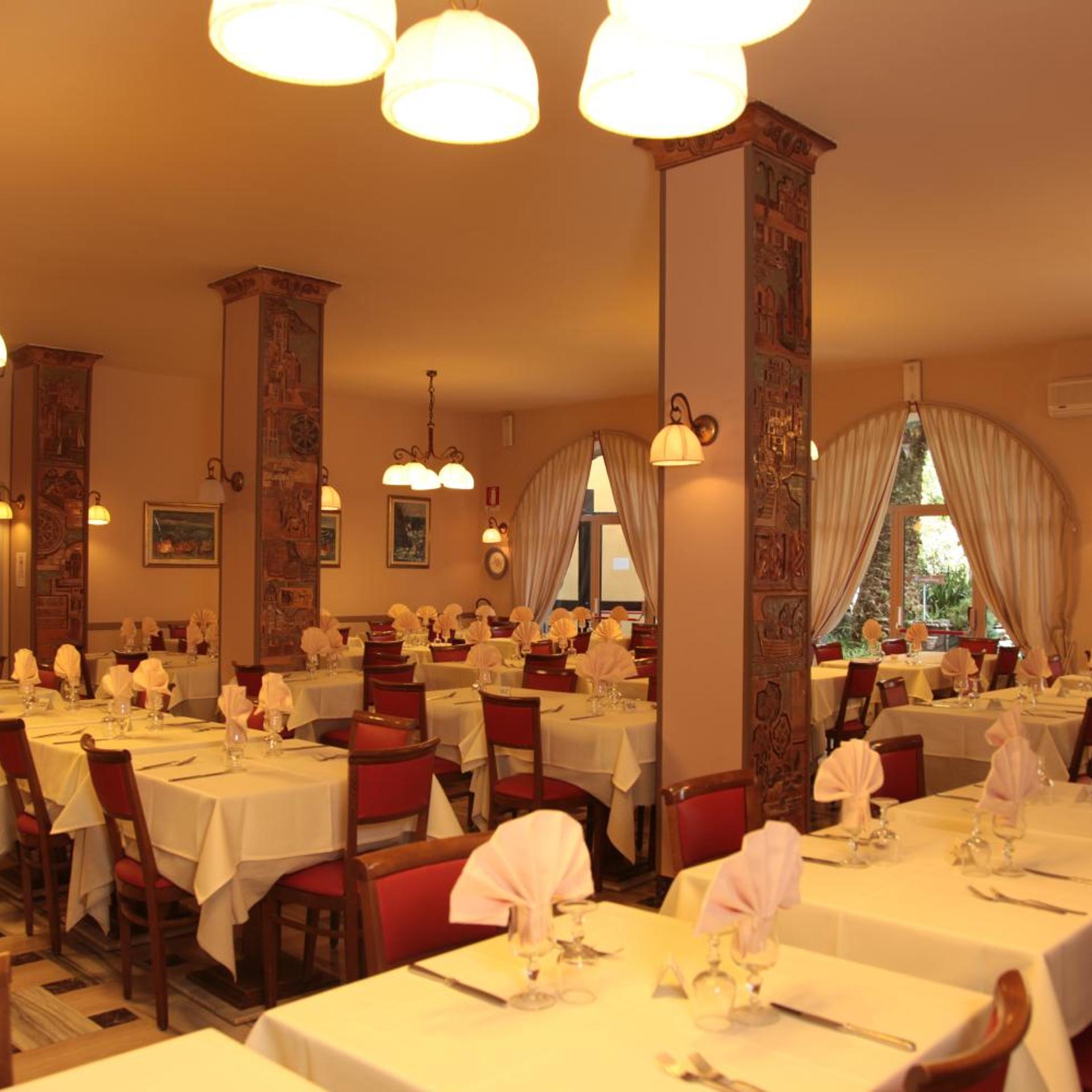 Albergo degli Amici 41/57
