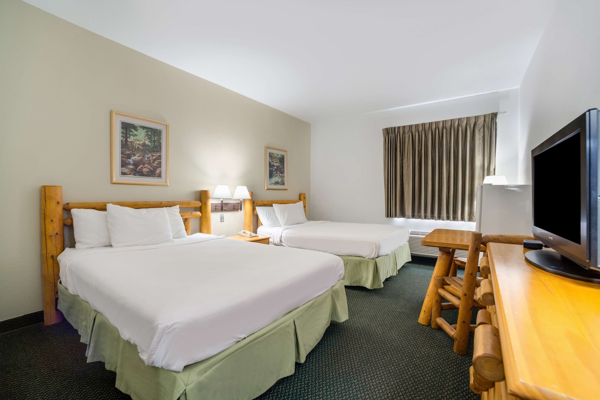 غرفة أساسية بسريرين كوين لذوي الإعاقة، Knights Inn New Florence 3/10