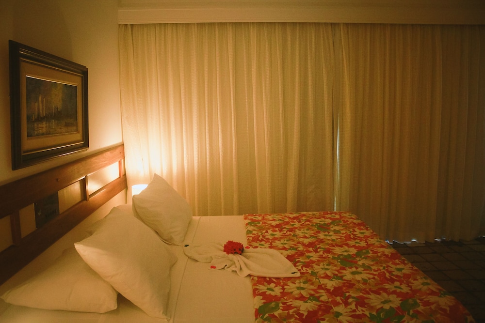Porto Seguro Eco Bahia Hotel 40/85