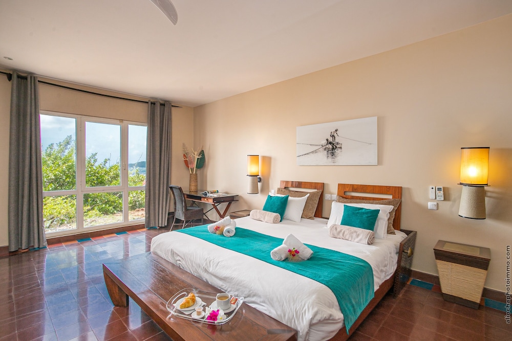 2 Bedrooms, Apartment, 2 King Beds, Single Bed, Ocean Front, Private Pool