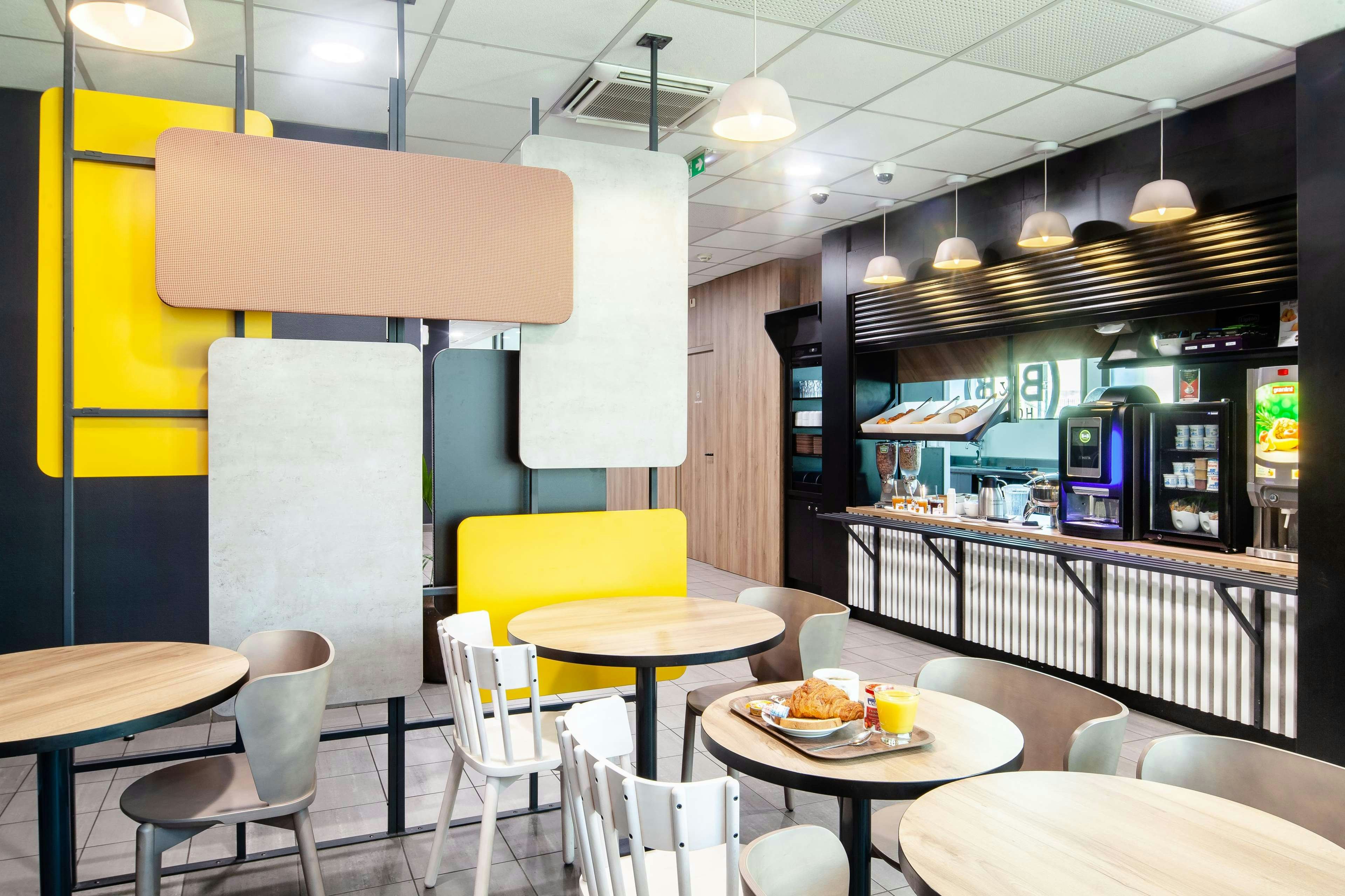 B&B Hotel Paris Saint-Denis Pleyel 19/24