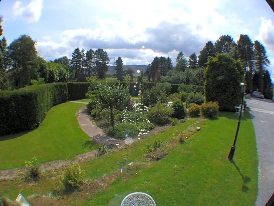 Ty Newydd Country Hotel 23/29