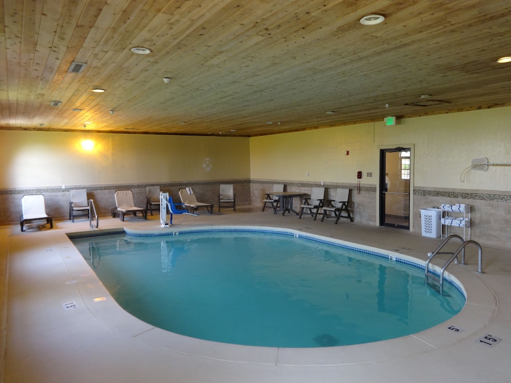 Country Inn & Suites by Radisson Greenfield IN 21/37