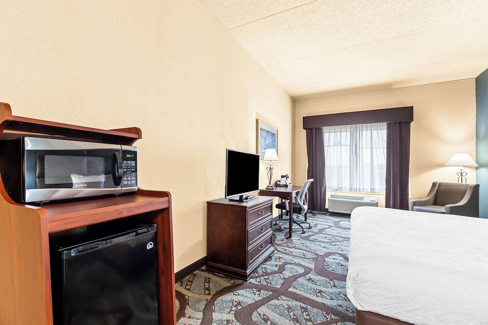 Best Western Holiday Manor 44/49
