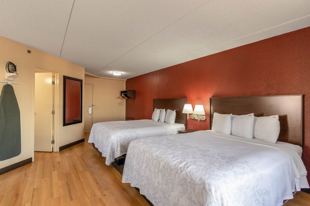 Red Roof Inn PLUS El Paso East 14/29