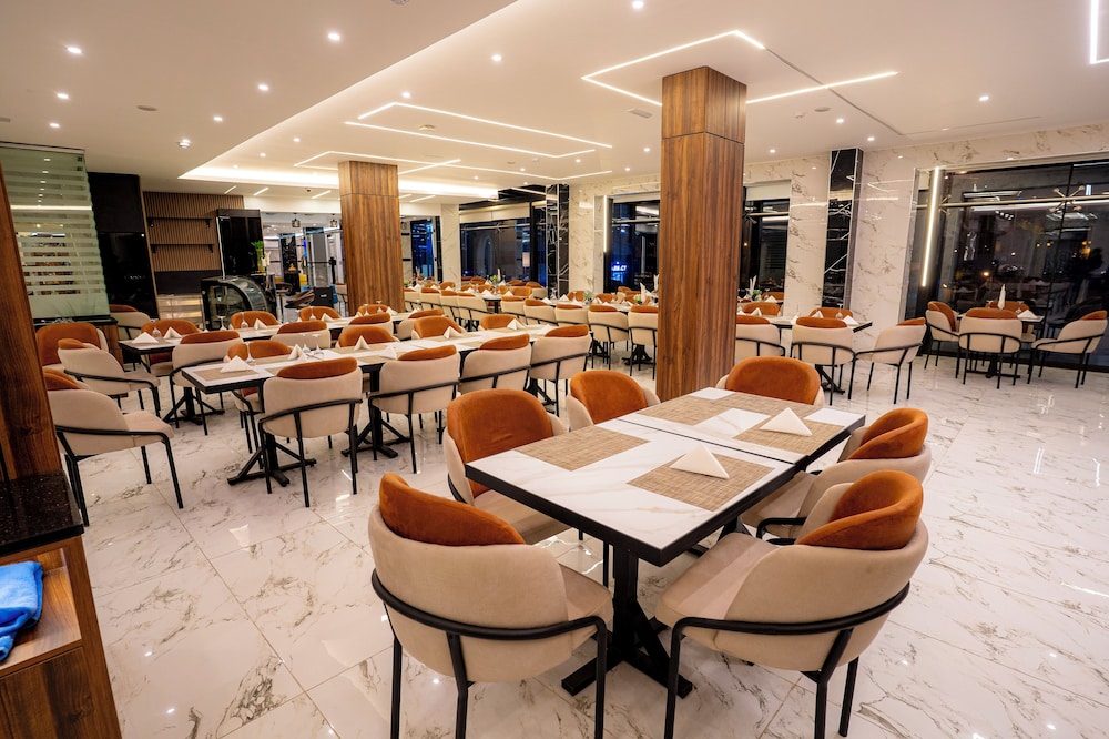 P Quattro Relax Hotel 59/73