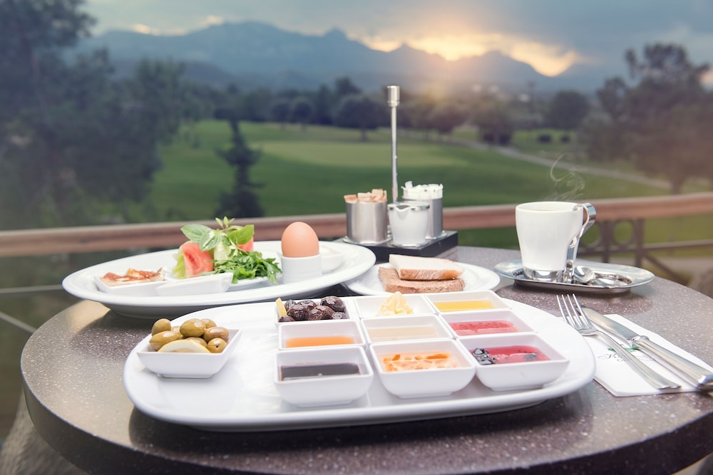 Korineum Golf & Beach Resort 17/33