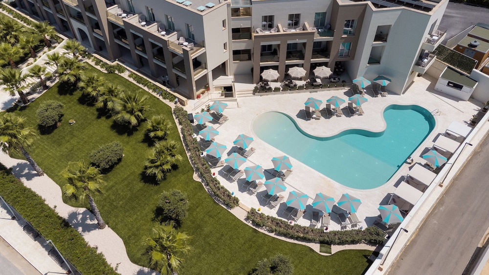 Resort La Battigia 63/70