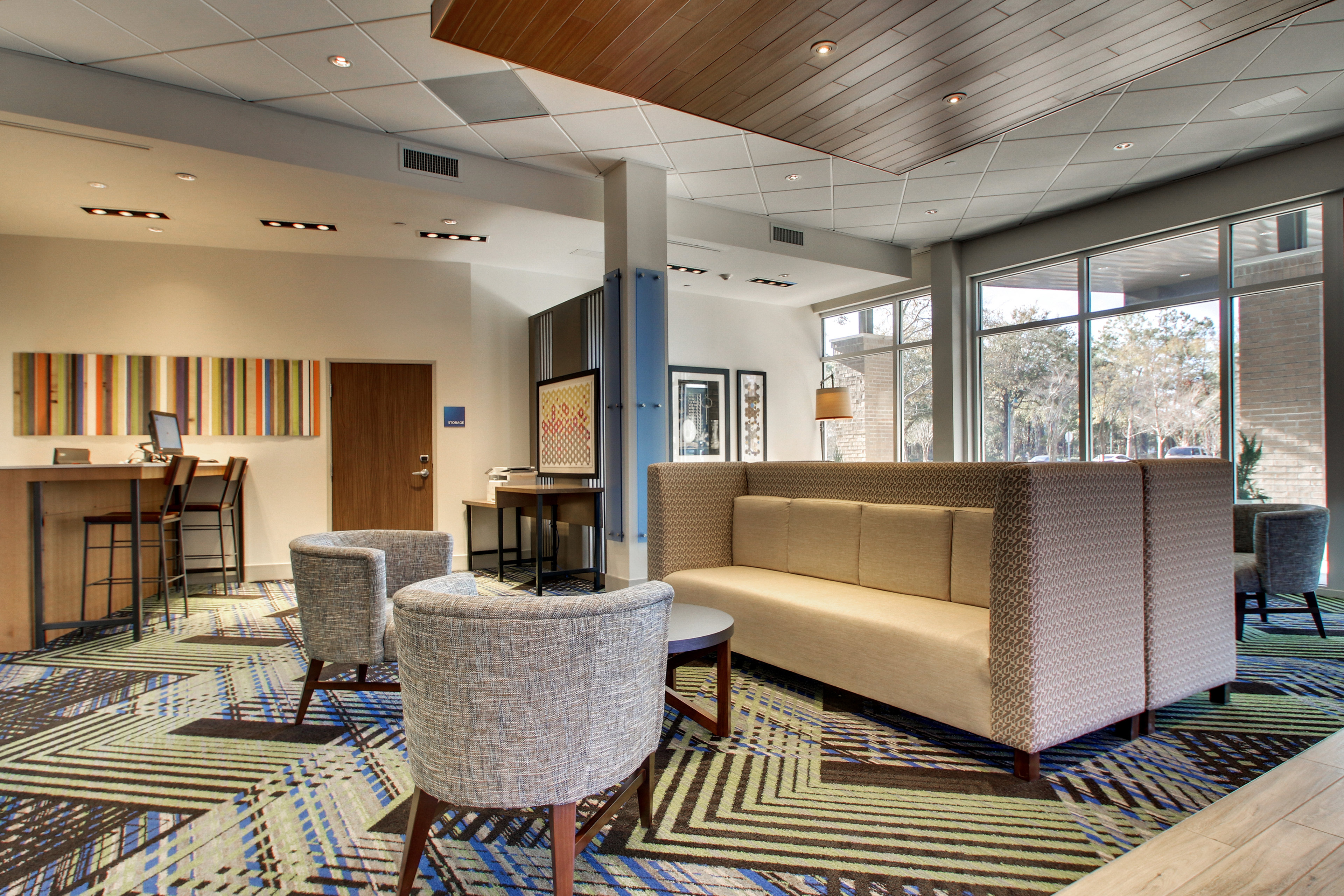 Holiday Inn Express & Suites - Summerville 39/55
