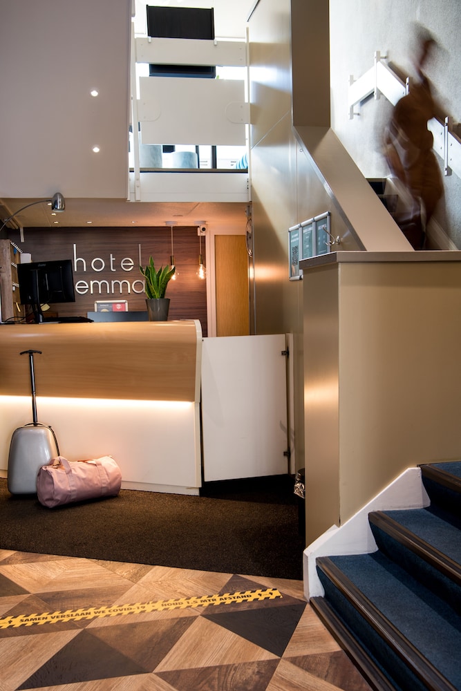 Hotel Emma 7/44