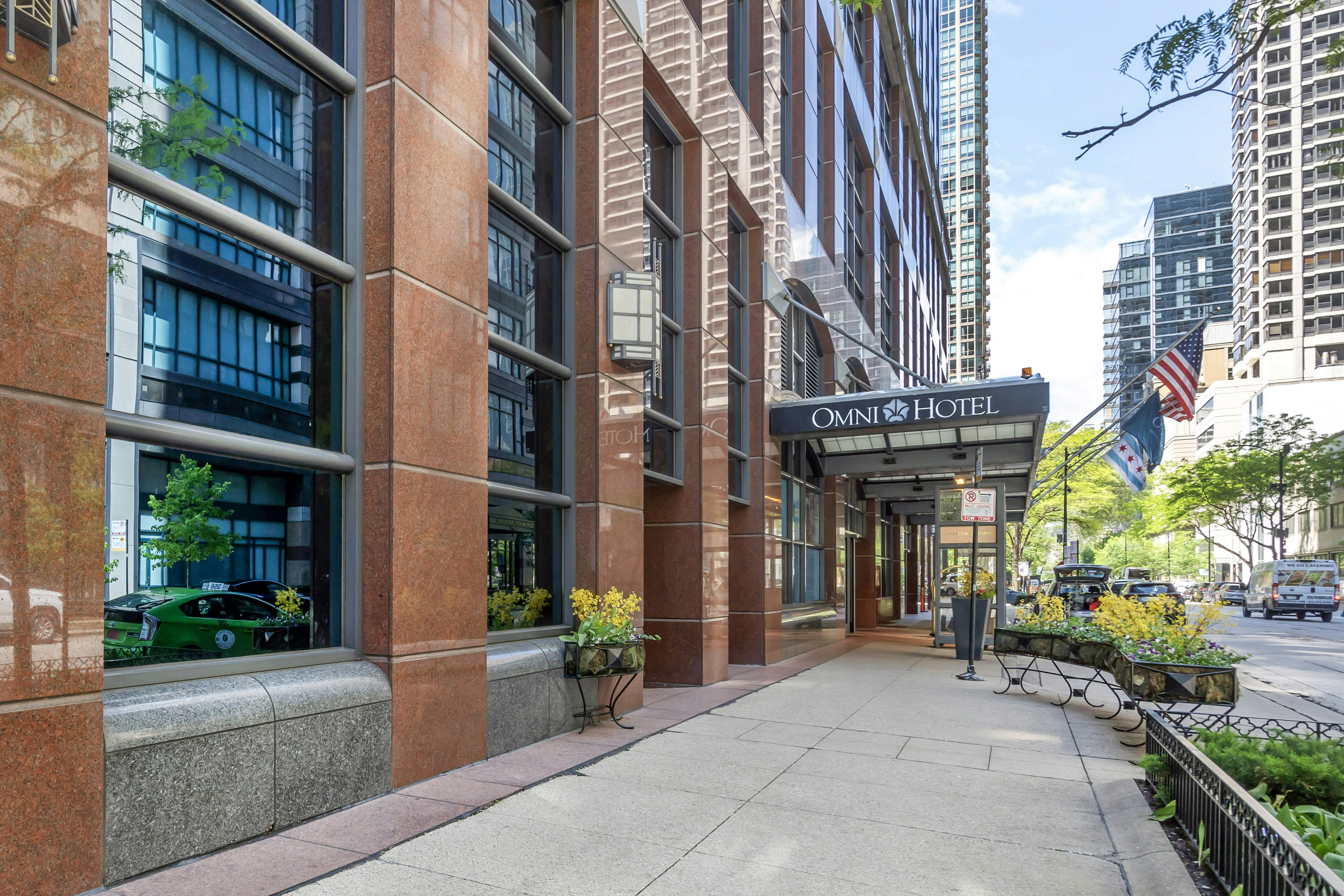 Omni Chicago Hotel 78/84