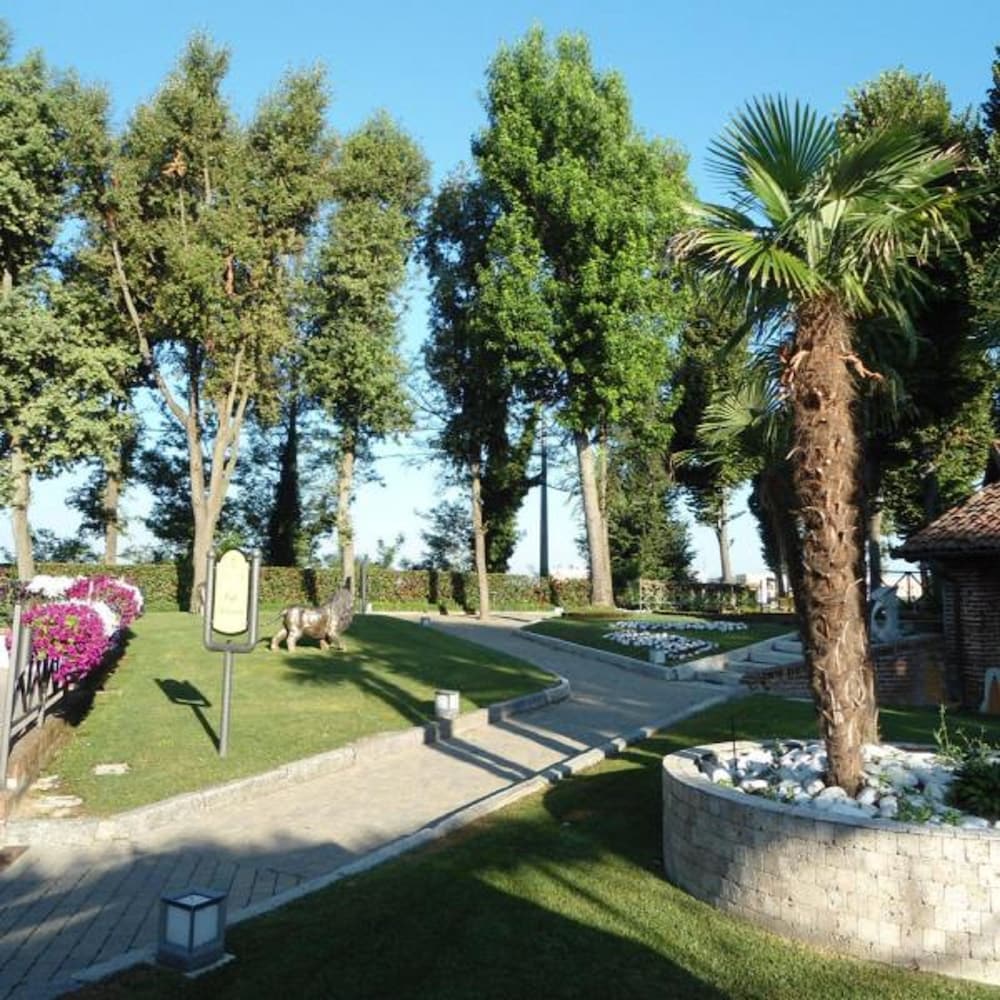 Hotel Novarello Resort and Spa 38/41