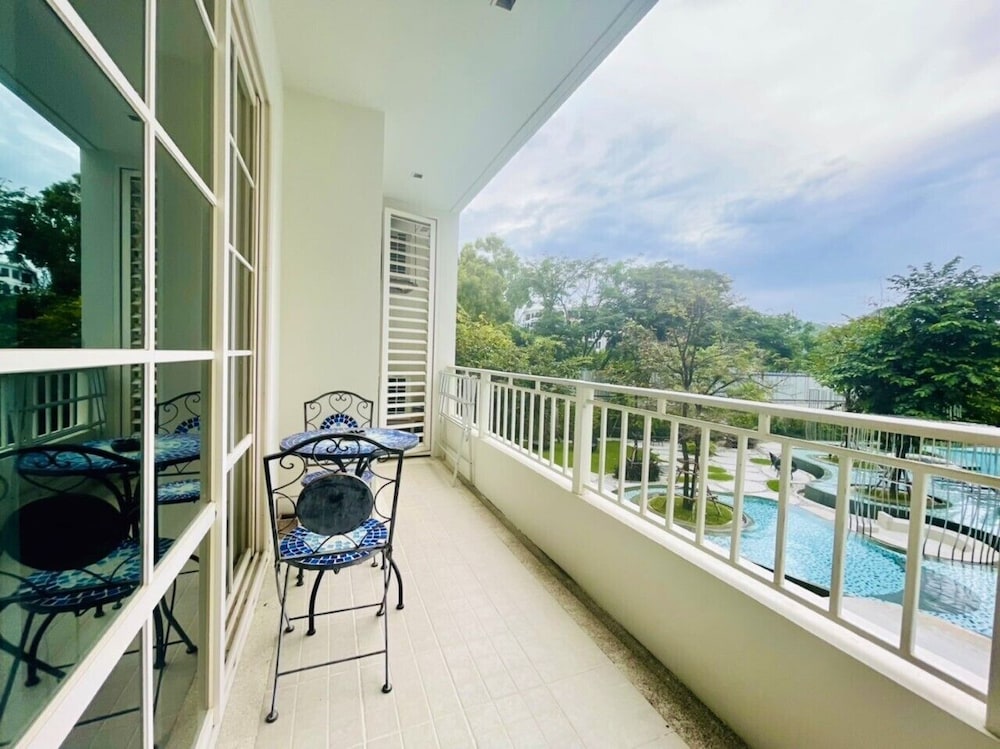 Summer Huahin Condo 2 Bedrooms Pool View By Dome 13/50