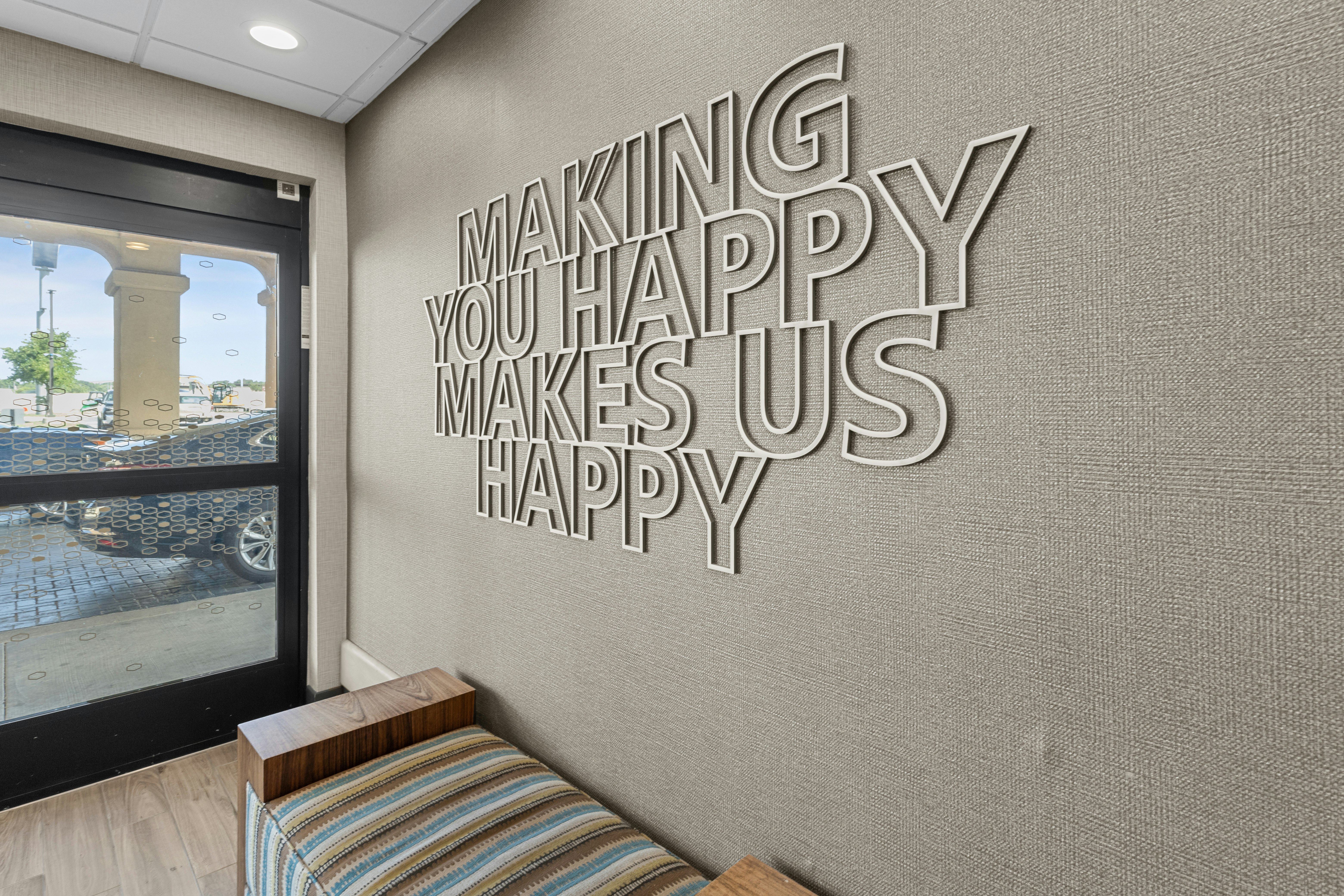 Hampton Inn And Suites Selma Tx 26/46