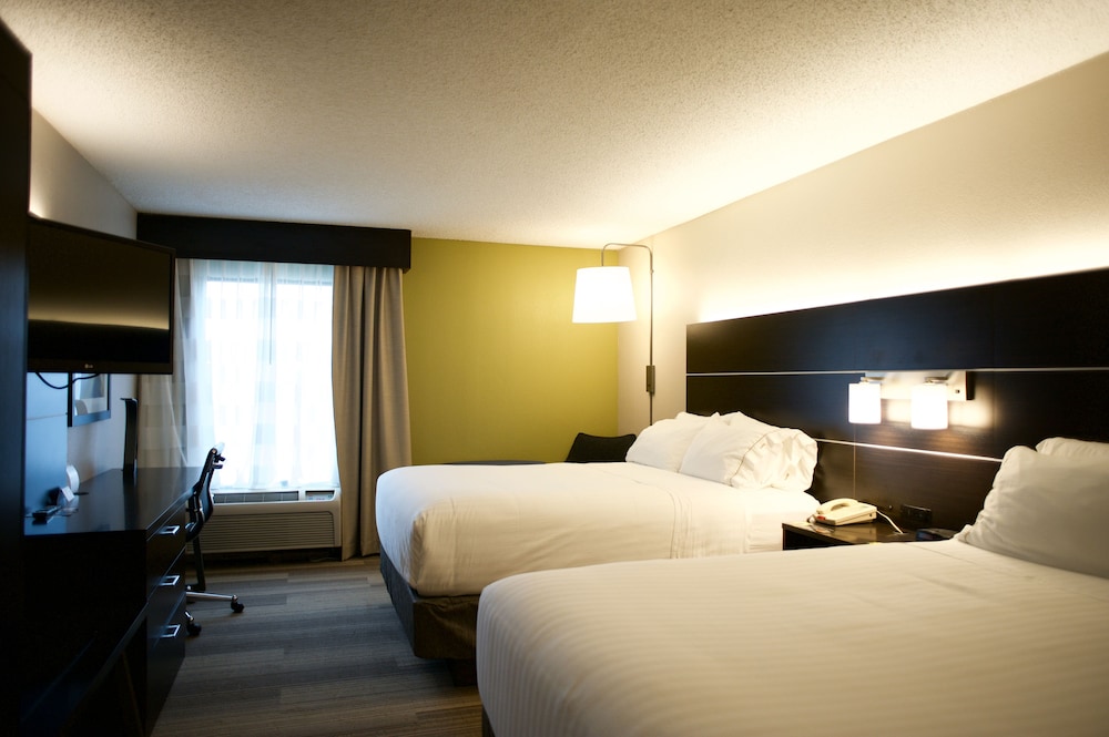 Holiday Inn Express Atlanta W(I-20)Douglasville 8/40