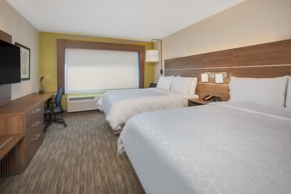 Holiday Inn Express and Suites Chico an IHG Hotel 17/66