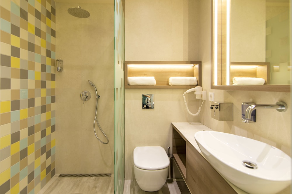 Garni Hotel D10 16/66
