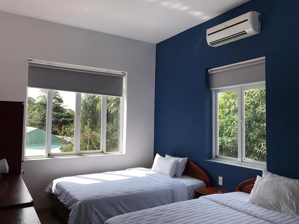 Lighthouse Boutique Hotel 12/45