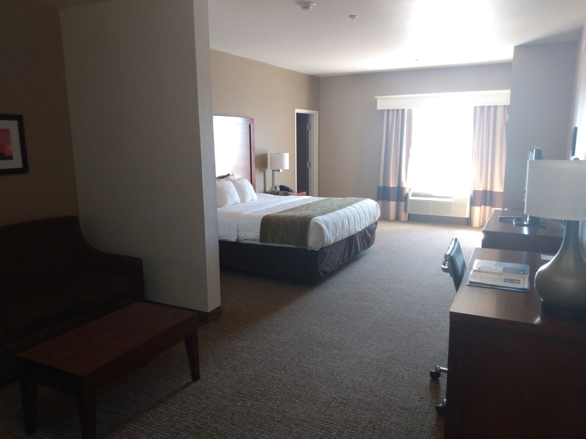 جناح بسرير كينج لذوي الإعاقة، Comfort Inn Midland South I-20, TX 3/4
