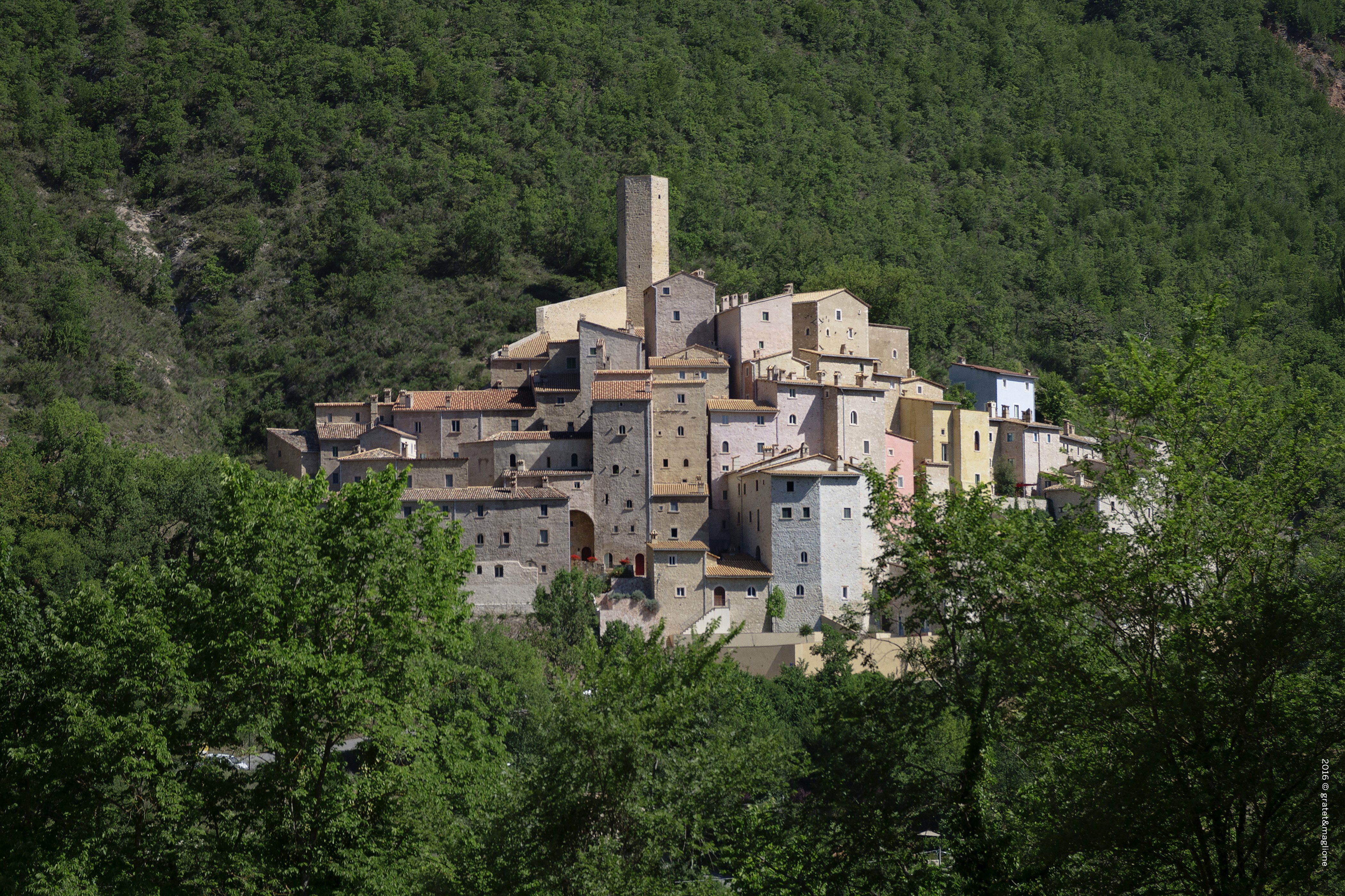 Castello di Postignano Relais 37/43