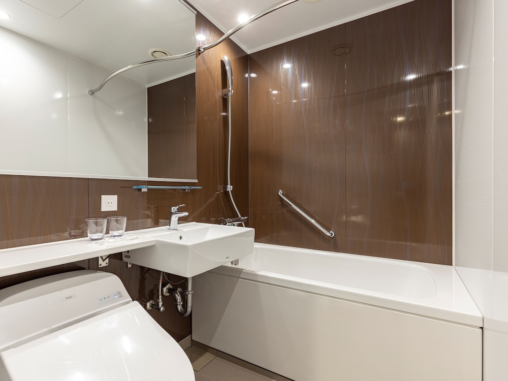 غرفة بسرير كينج، Tokyu Stay Kanazawa 4/5