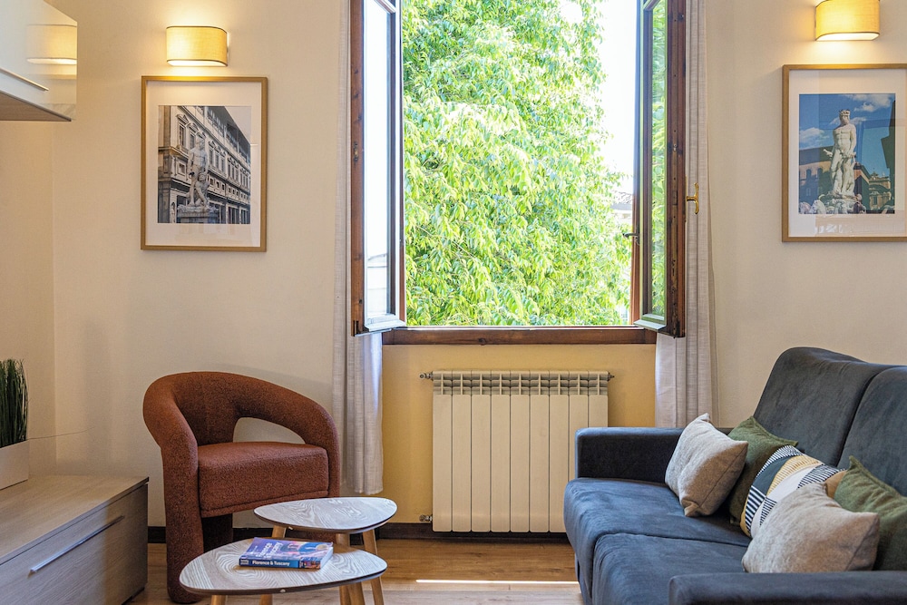 Rental In Rome Rosselli Palace Deluxe 4 Apartment 30/49