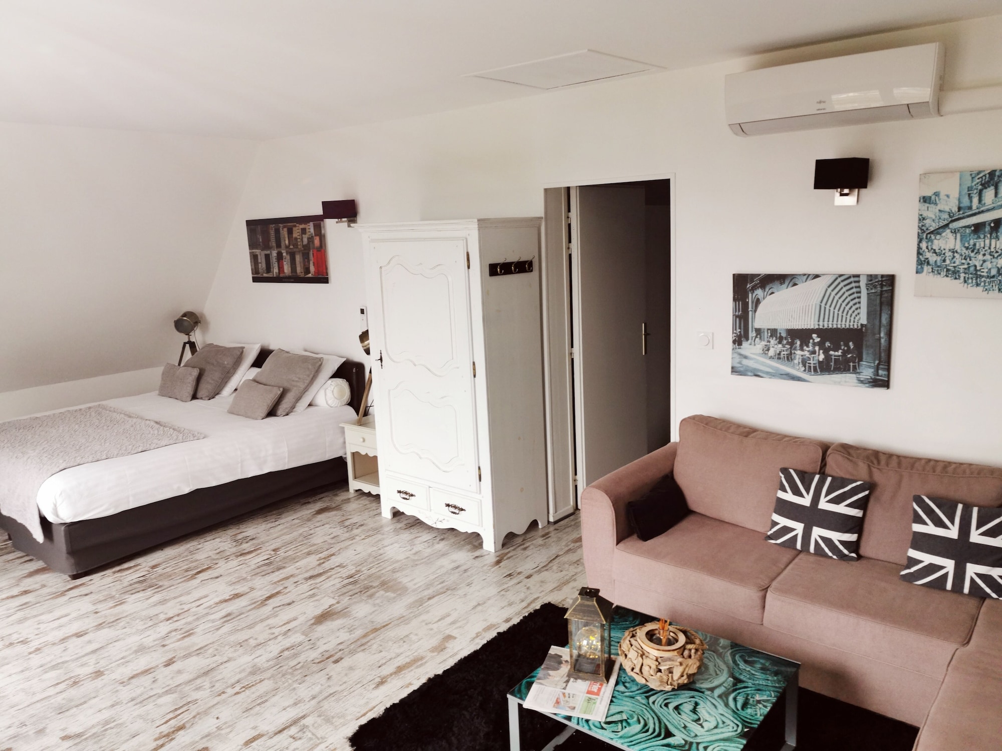Suite, King Bed