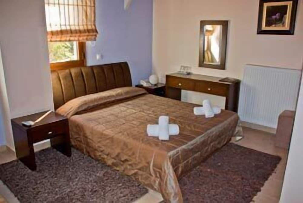 Ahilion Hotel 18/37
