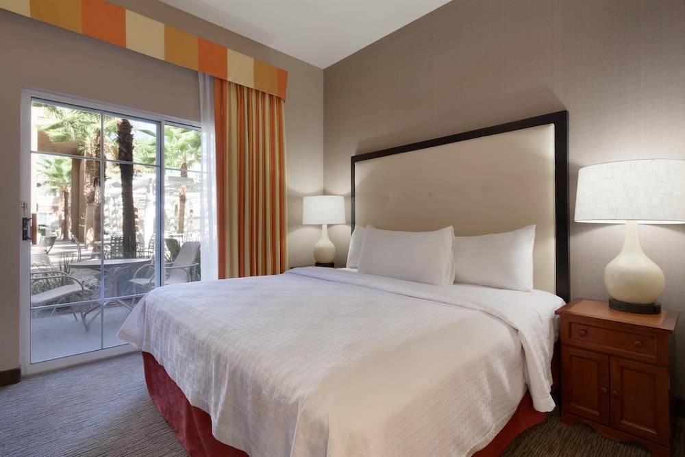 Homewood Suites by Hilton La Quinta 16/62