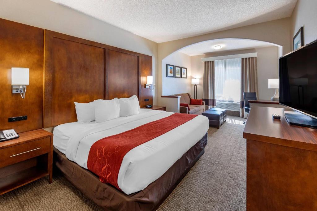 Upgrade, Suite, King Bed