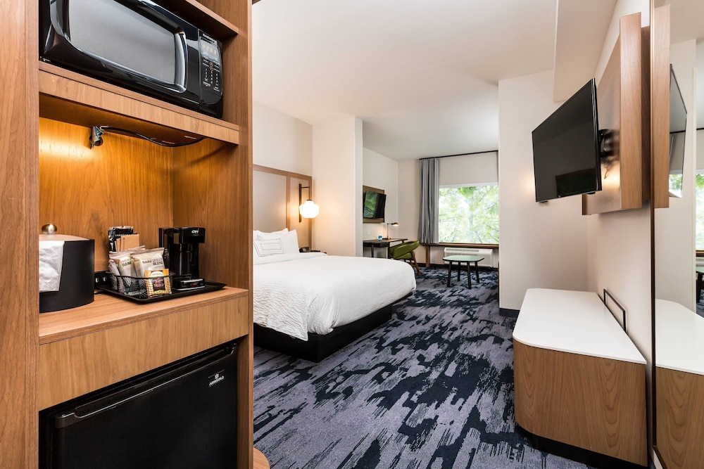 جناح بسرير كينج مع أريكة، Fairfield Inn & Suites By Marriott Crestview 2/2