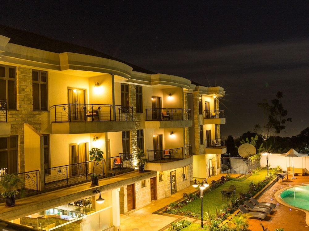 Alba Hotel Meru 2/50