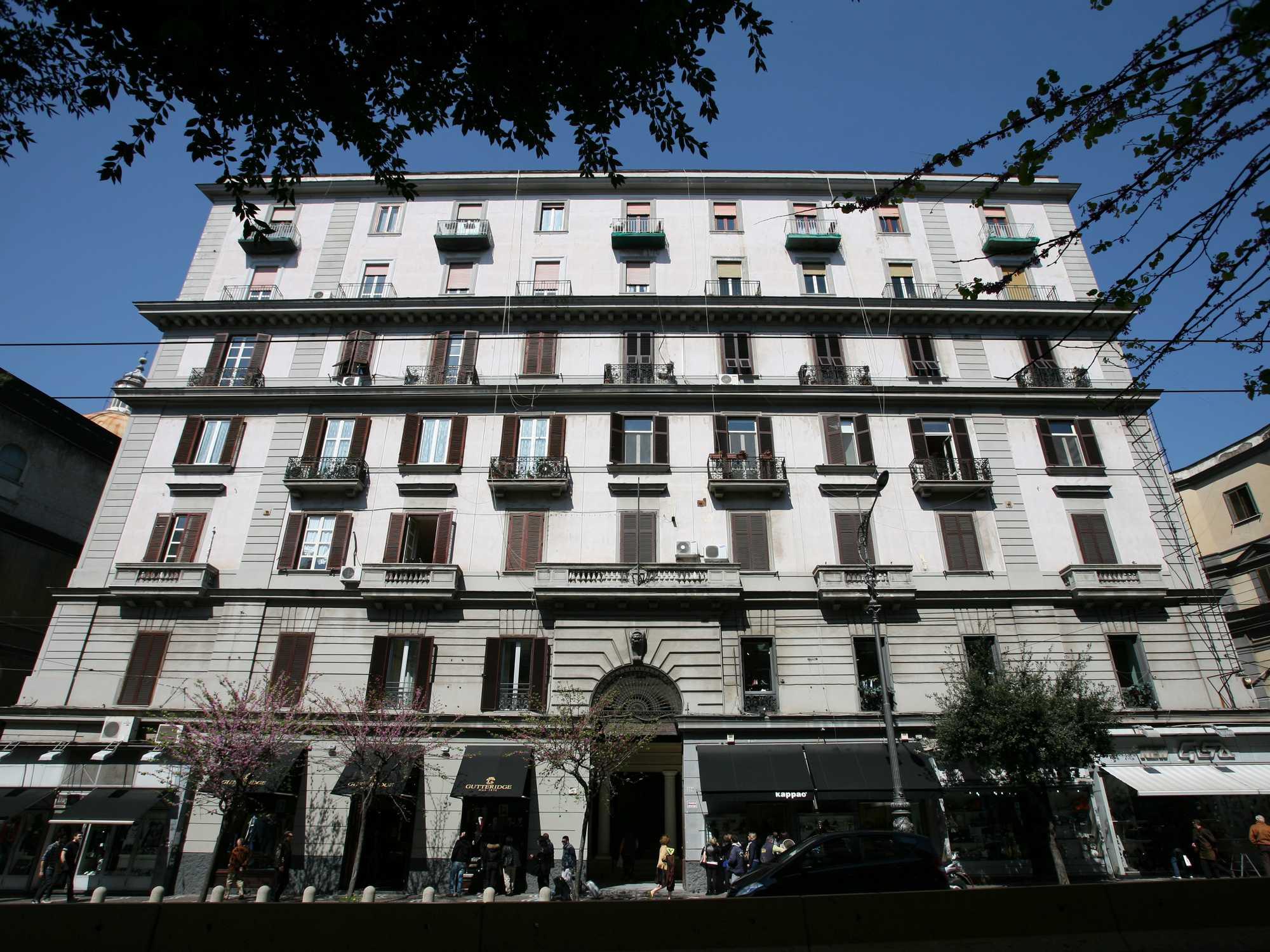 Napoli Suite Hotel in NAPLES